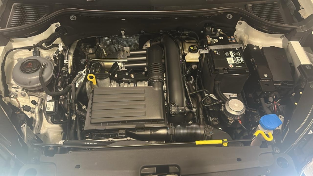 VW - Volkswagen-TAOS-1.4 250 TSI TOTAL FLEX HIGHLINE AUTOMÁTICO