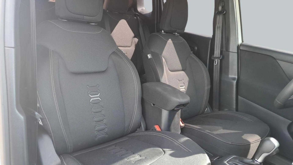 Jeep-RENEGADE-1.3 T270 TURBO FLEX SPORT AT6