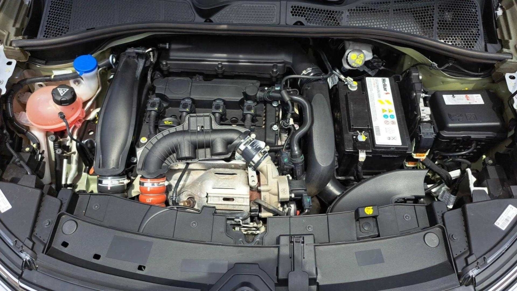 Citroën-C4 CACTUS-1.6 THP FLEX SHINE PACK EAT6