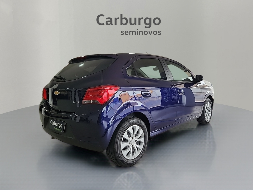 GM - Chevrolet-ONIX-1.4 MPFI LT 8V FLEX 4P MANUAL