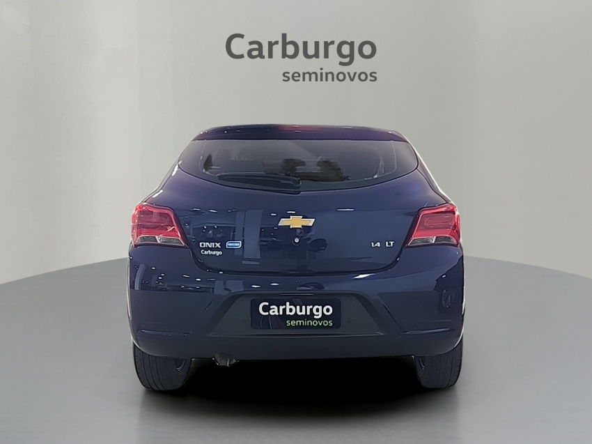 GM - Chevrolet-ONIX-1.4 MPFI LT 8V FLEX 4P MANUAL