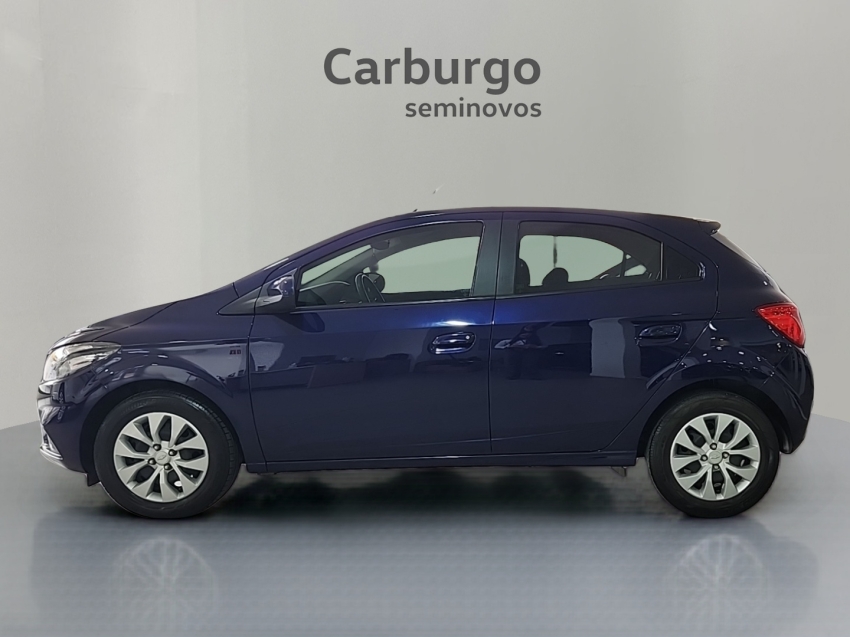 GM - Chevrolet-ONIX-1.4 MPFI LT 8V FLEX 4P MANUAL