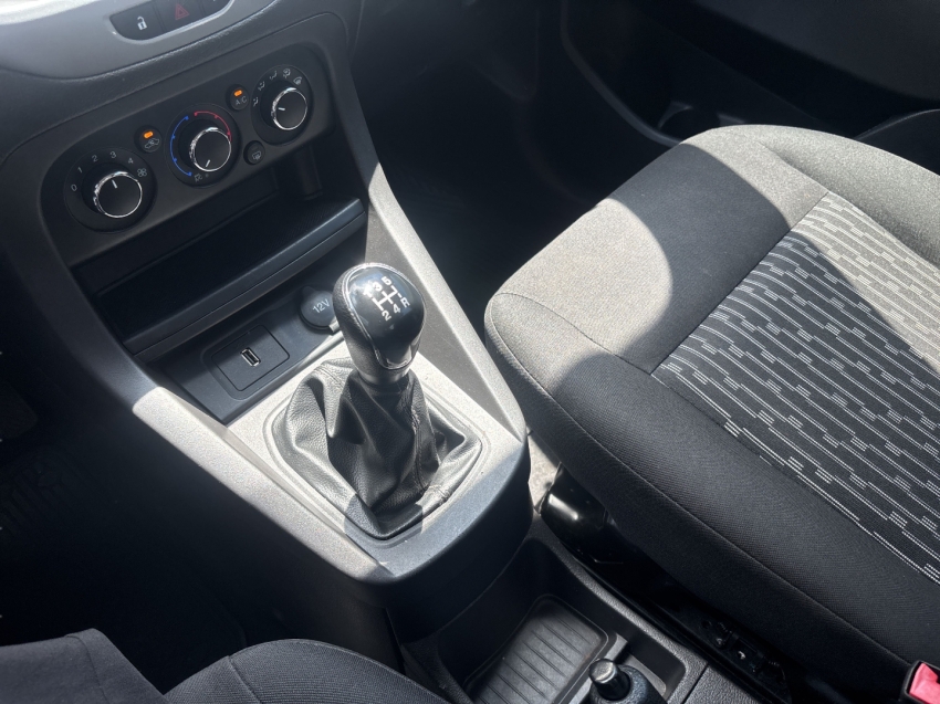 Ford-KA-1.0 TI-VCT FLEX SE SEDAN MANUAL