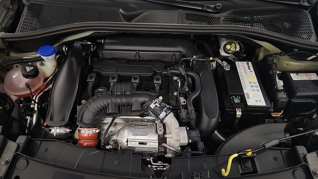 Citroën-C4 CACTUS-1.6 THP FLEX SHINE PACK EAT6