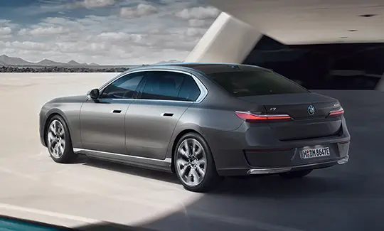 AUTONOMIA E CARGA DO BMW i7 xDrive60 M Sport.