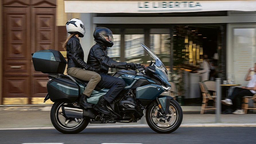 imagem Ride on, and on, and on.