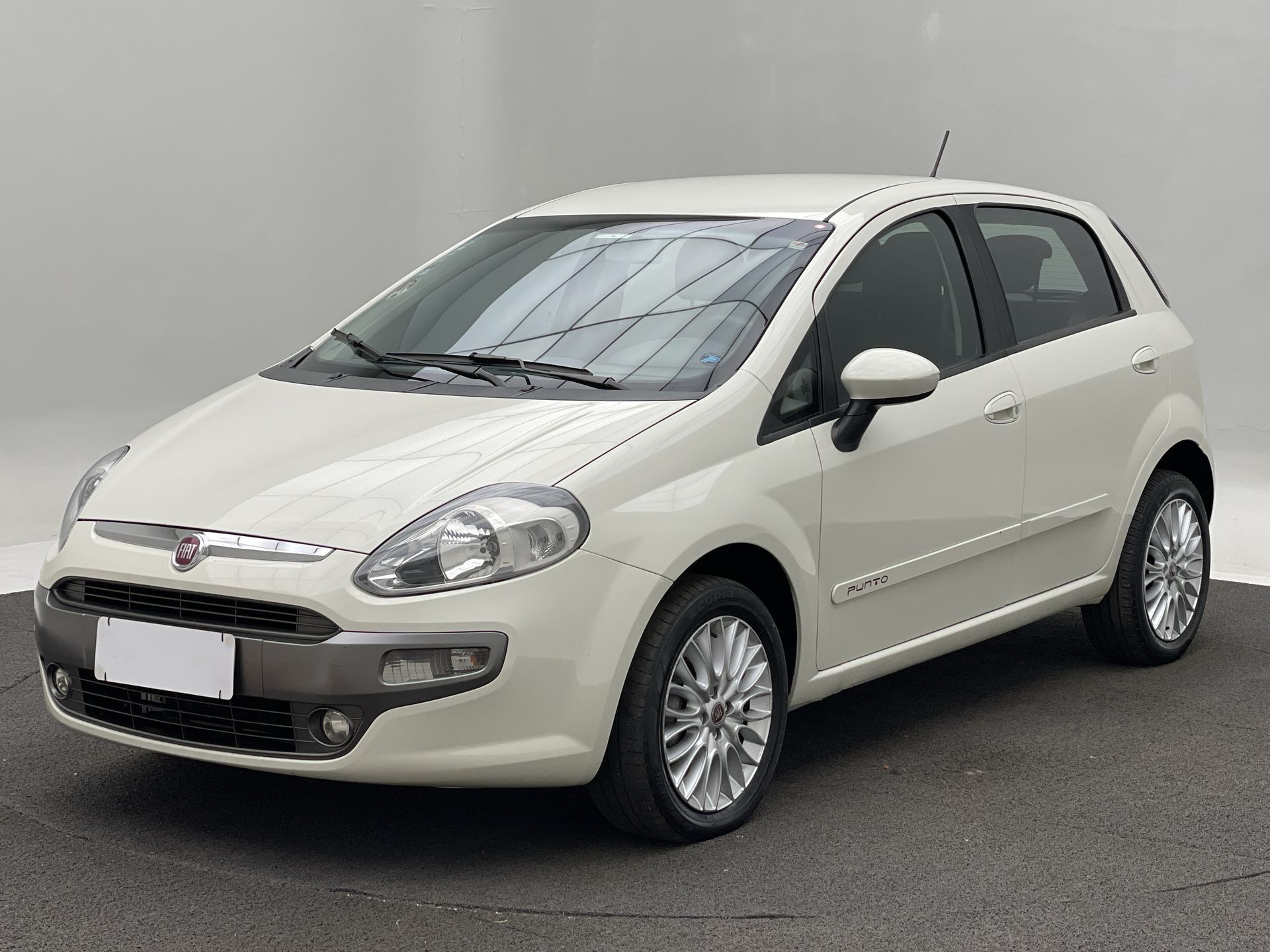 Punto ESSENCE 1.6 Flex 16V 5p