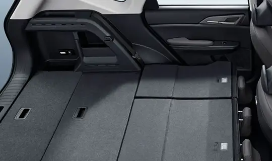 Bancos traseiros rebatidos