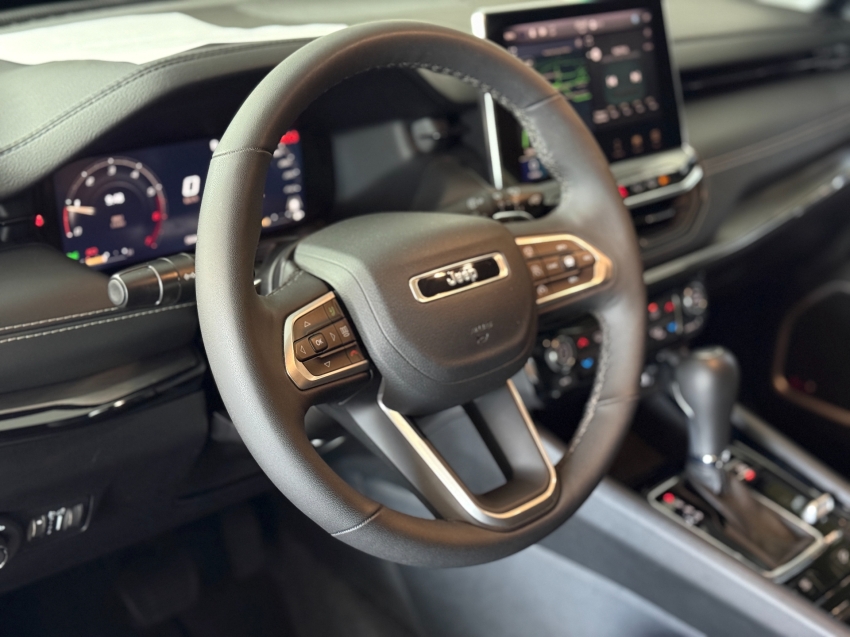 Jeep-COMPASS-2.0 HURRICANE 4 TURBO GASOLINA BLACKHAWK AT9