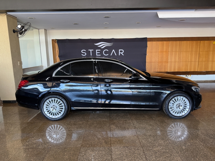 Mercedes-Benz-C 180-1.6 CGI FLEX EXCLUSIVE 9G-TRONIC