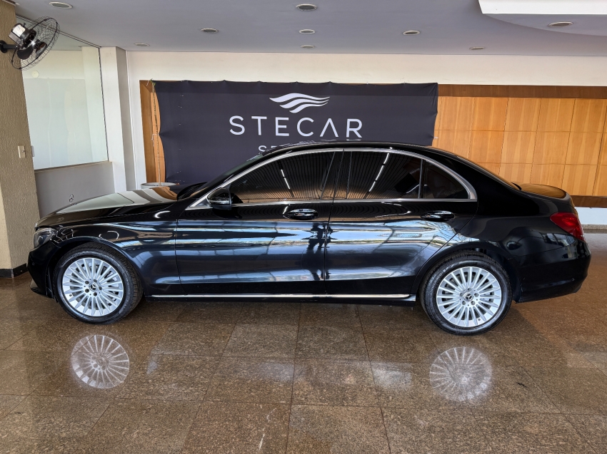 Mercedes-Benz-C 180-1.6 CGI FLEX EXCLUSIVE 9G-TRONIC