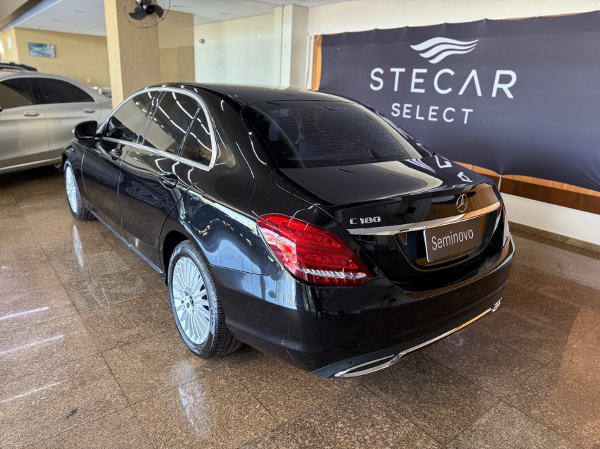 Mercedes-Benz-C 180-1.6 CGI FLEX EXCLUSIVE 9G-TRONIC