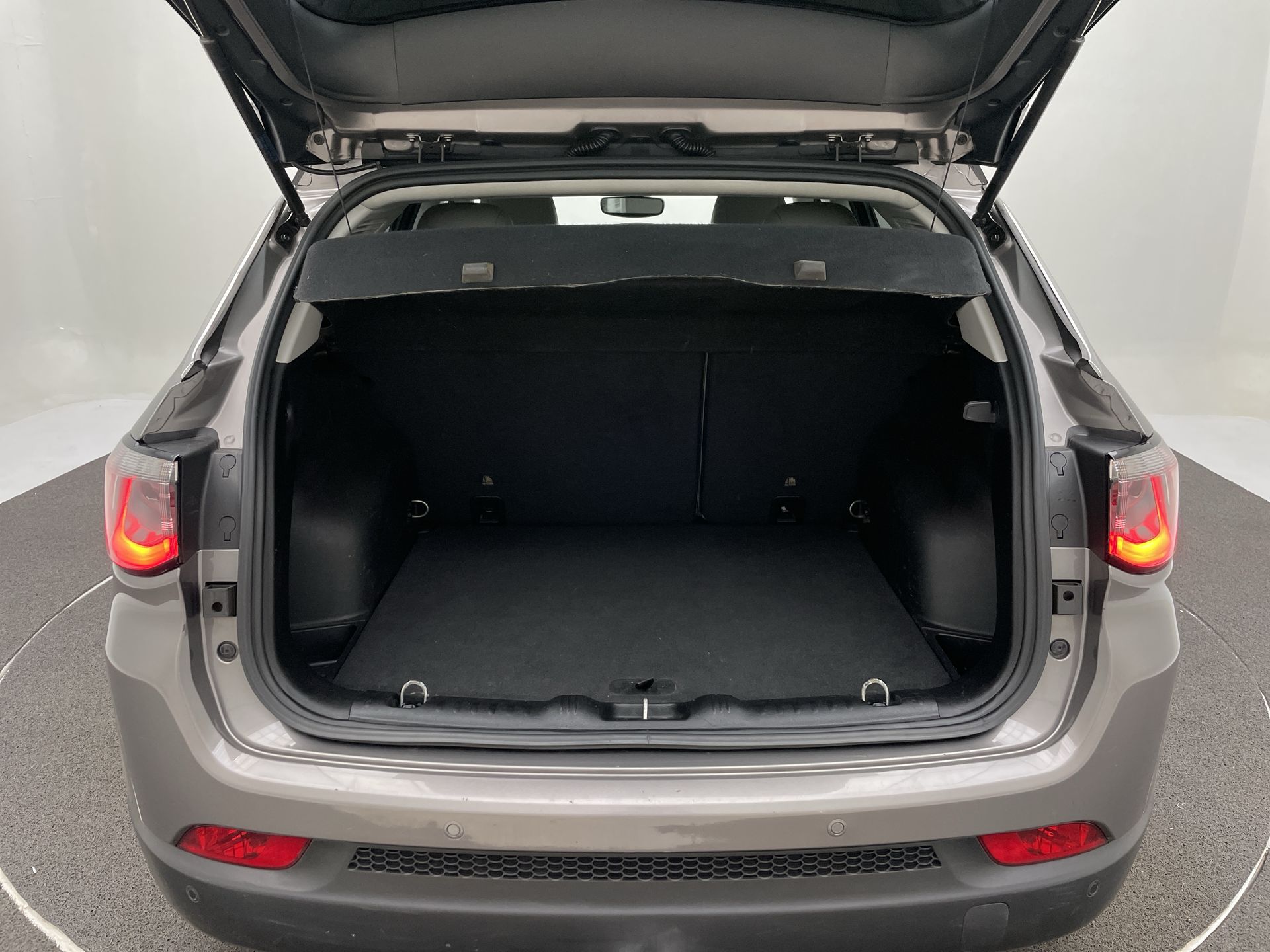 Jeep-COMPASS-COMPASS LIMITED 2.0 4x2 Flex 16V Aut.