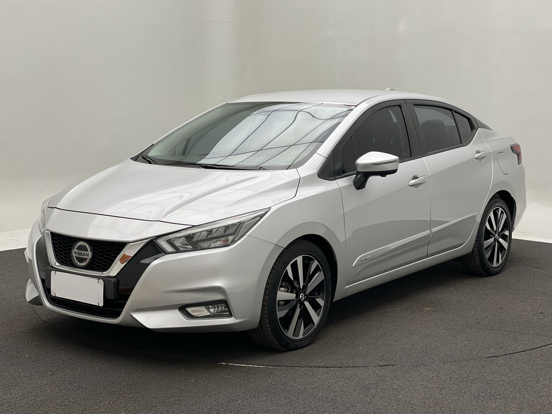 VERSA Exclusive 1.6 16V Flex Aut.