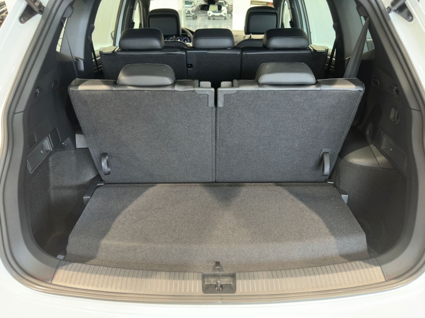 VW - Volkswagen-TIGUAN-2.0 300 TSI GASOLINA ALLSPACE R-LINE AUTOMÁTICO