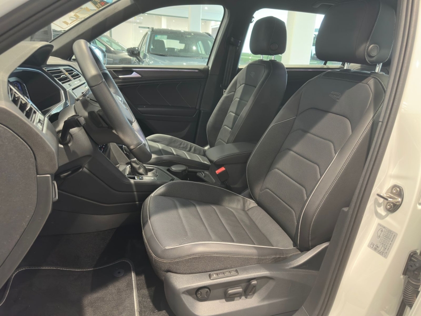 VW - Volkswagen-TIGUAN-2.0 300 TSI GASOLINA ALLSPACE R-LINE AUTOMÁTICO