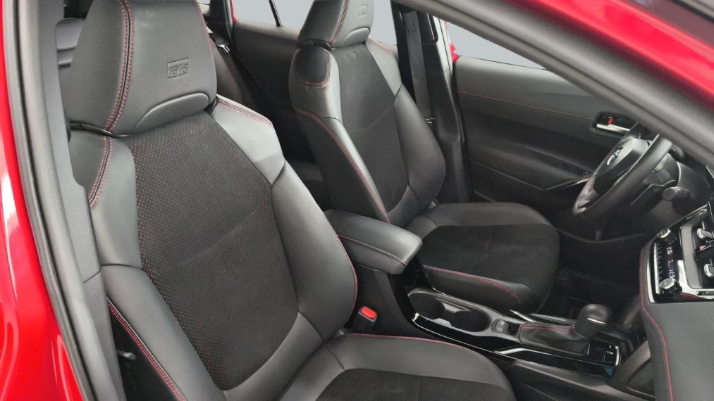 Toyota-COROLLA CROSS-2.0 VVT-IE FLEX GR-SPORT DIRECT SHIFT