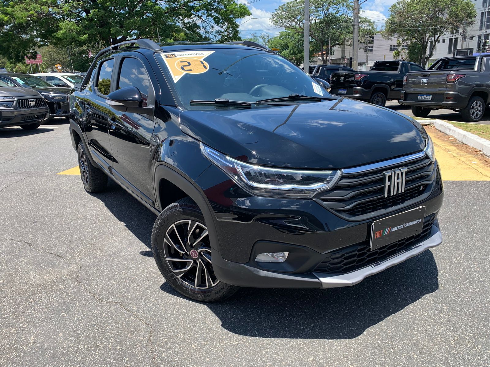 Strada Volcano 1.3 Flex 8V CD