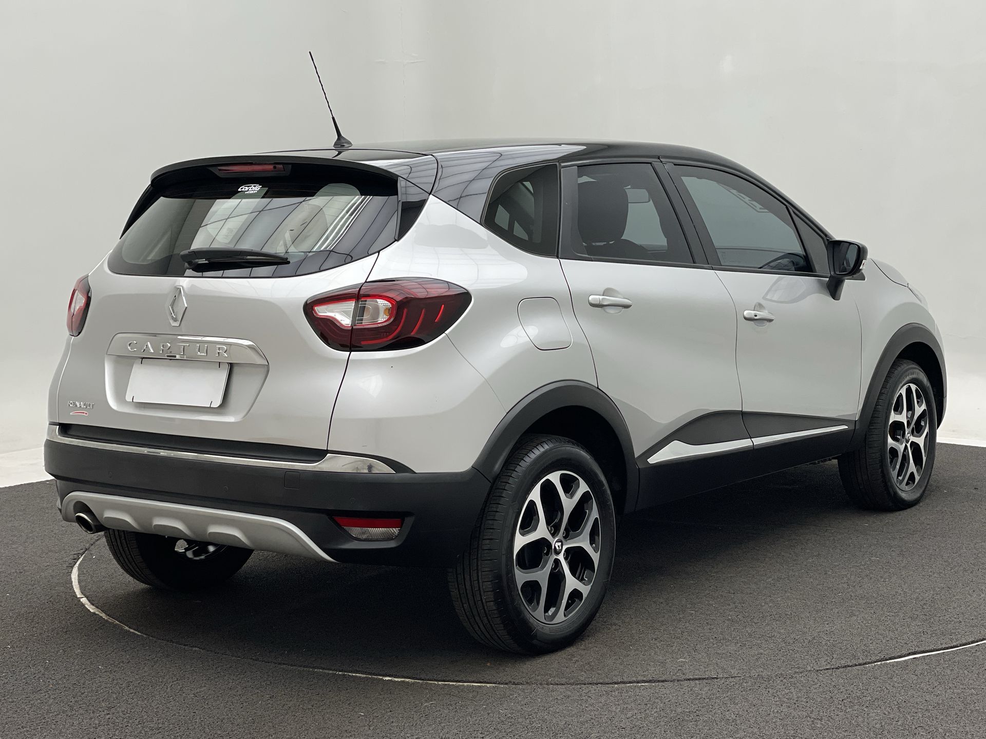 Renault-CAPTUR-CAPTUR Intense 1.6 16V Flex 5p Aut.