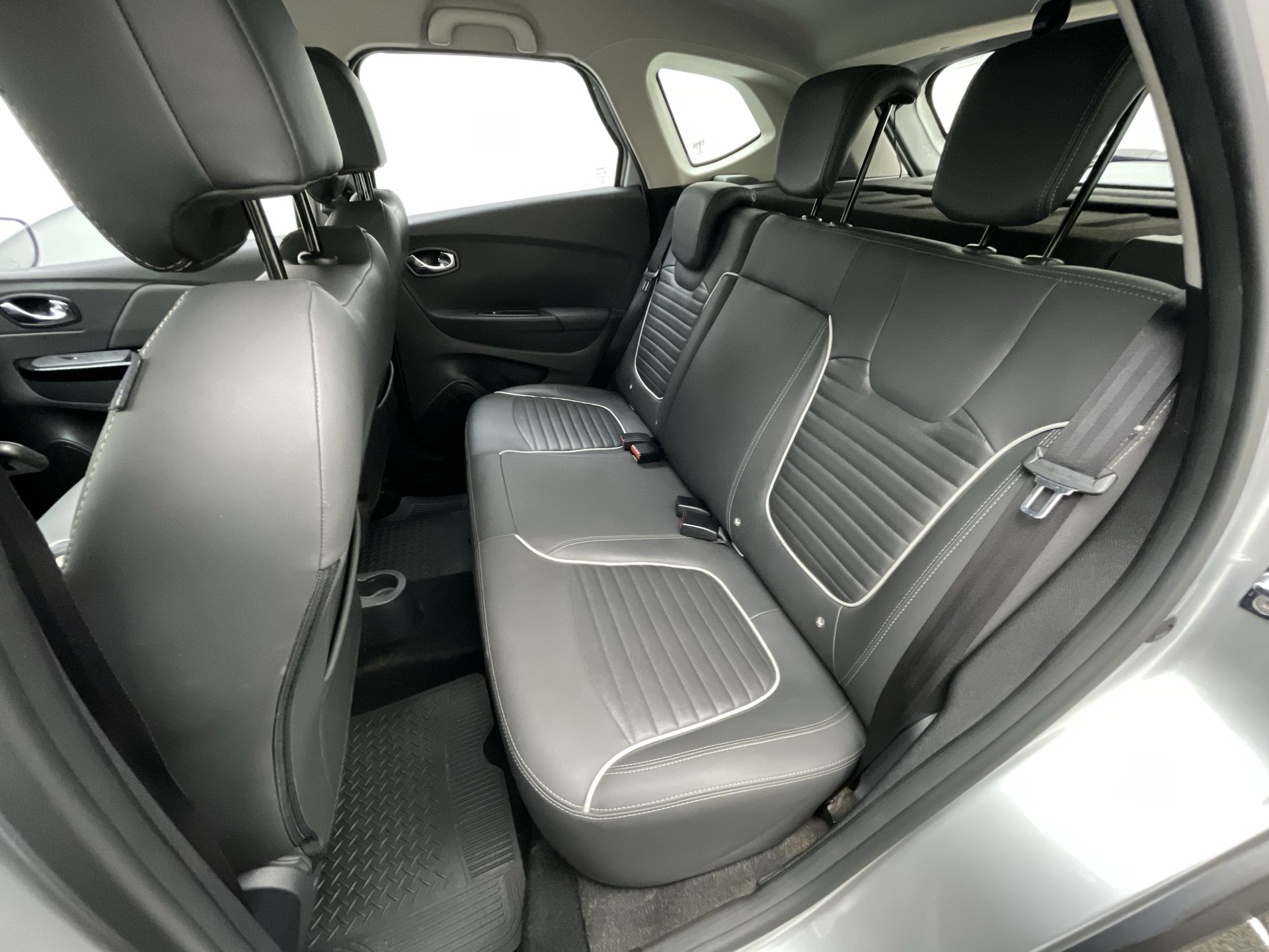 Renault-CAPTUR-CAPTUR Intense 1.6 16V Flex 5p Aut.