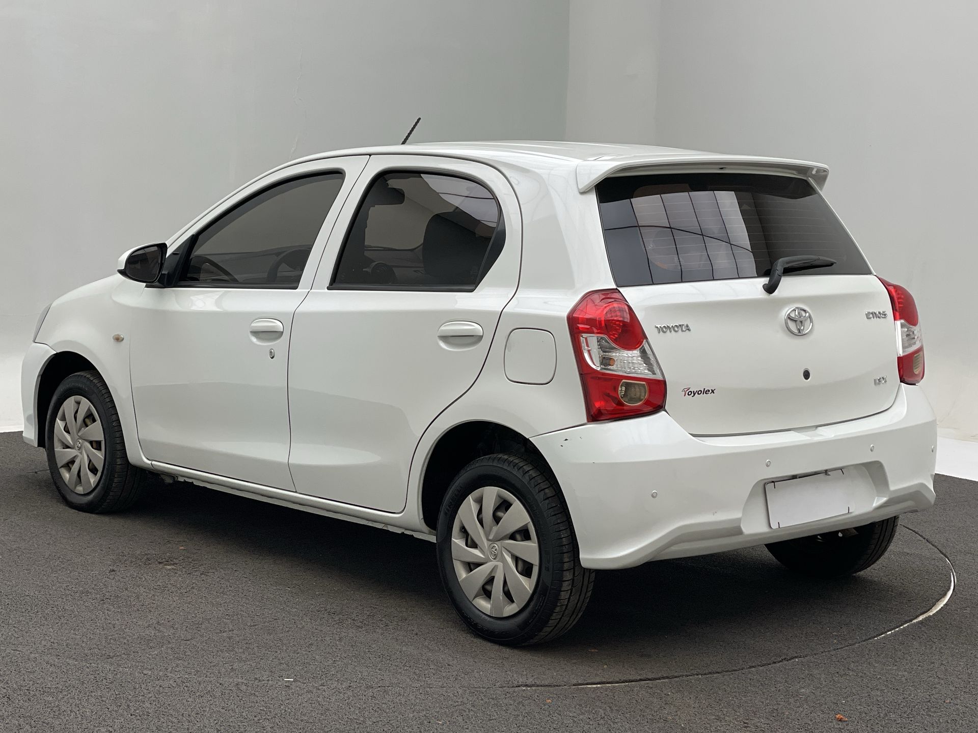 ETIOS X  1.3 Flex 16V 5p Mec.