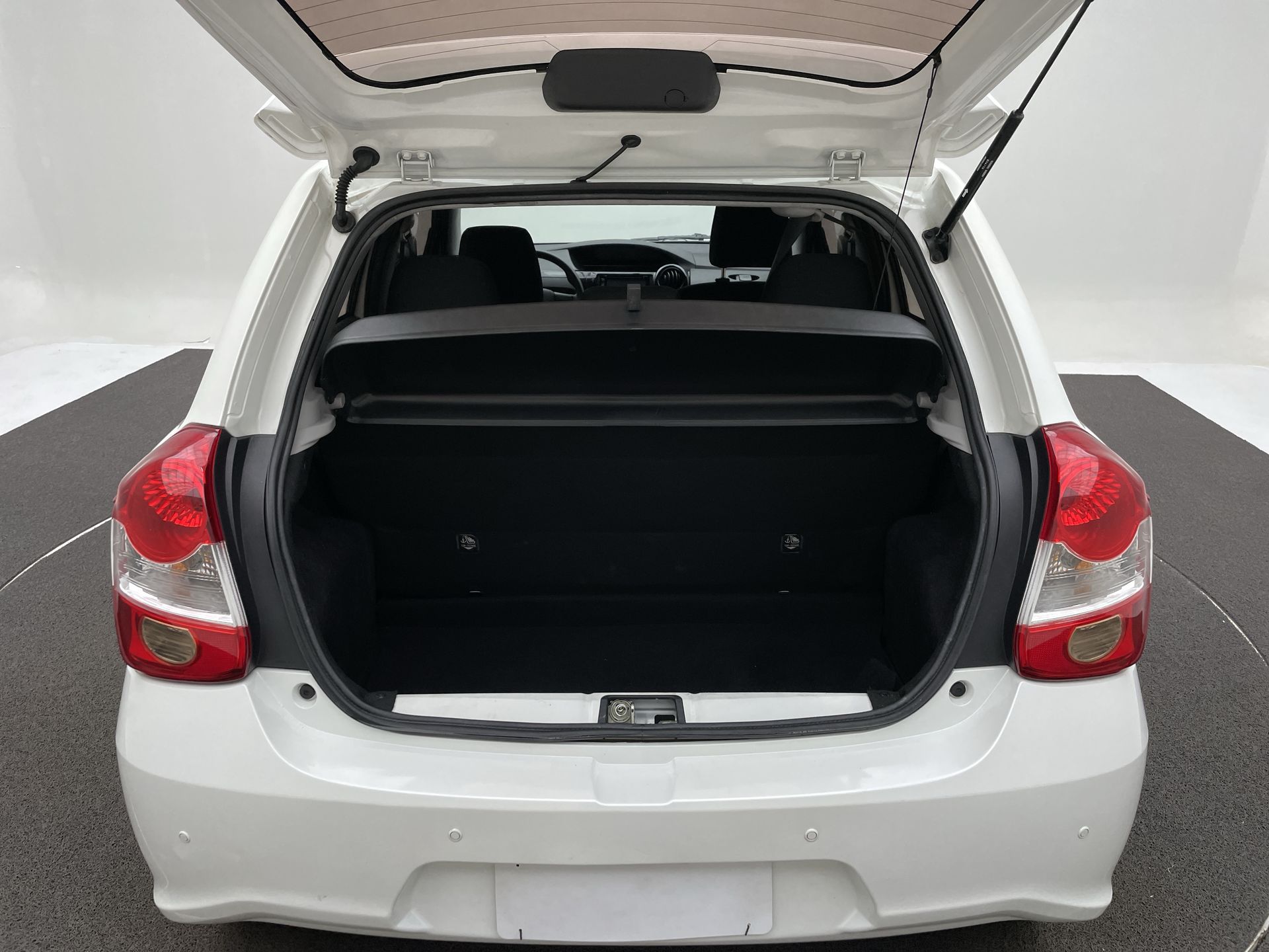 Toyota-ETIOS-ETIOS X  1.3 Flex 16V 5p Mec.