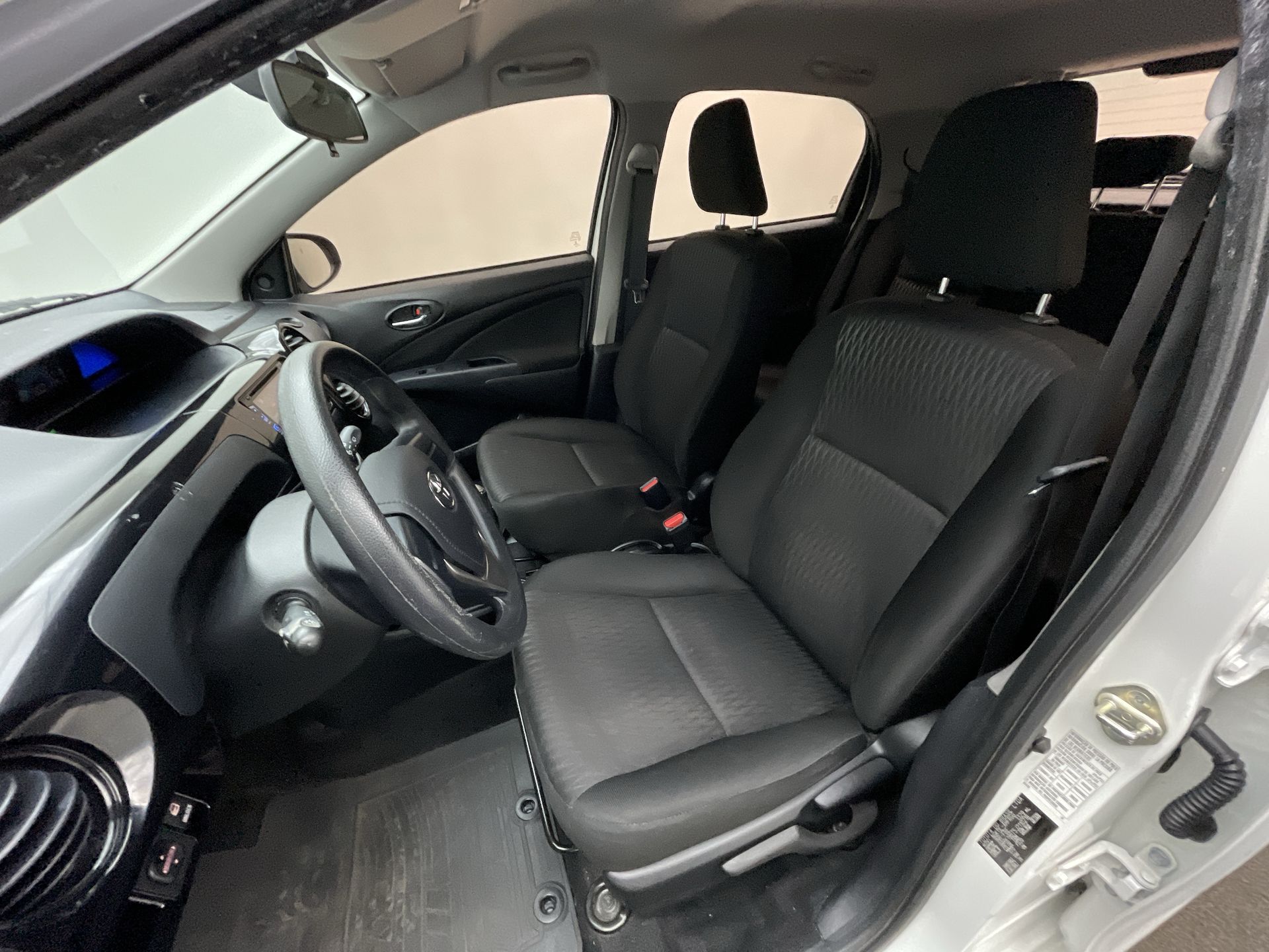 Toyota-ETIOS-ETIOS X  1.3 Flex 16V 5p Mec.