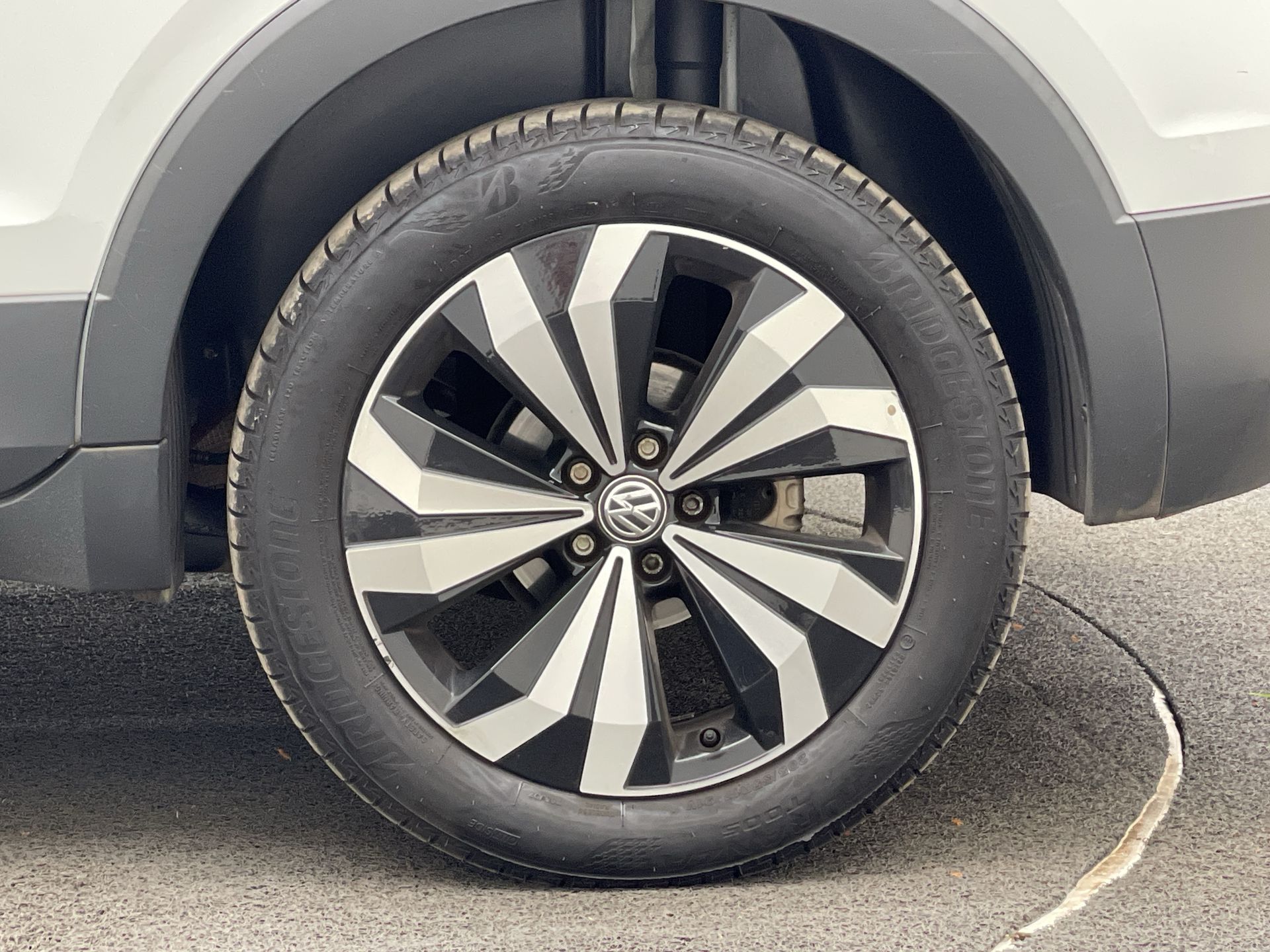 VW - Volkswagen-T-Cross-T-Cross Hig. 250 TSI 1.4 Flex 16V 5p Aut