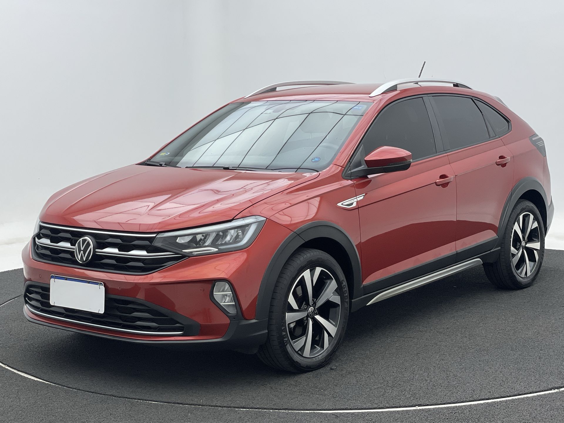 Nivus Highline 1.0 200 TSI Flex Aut.