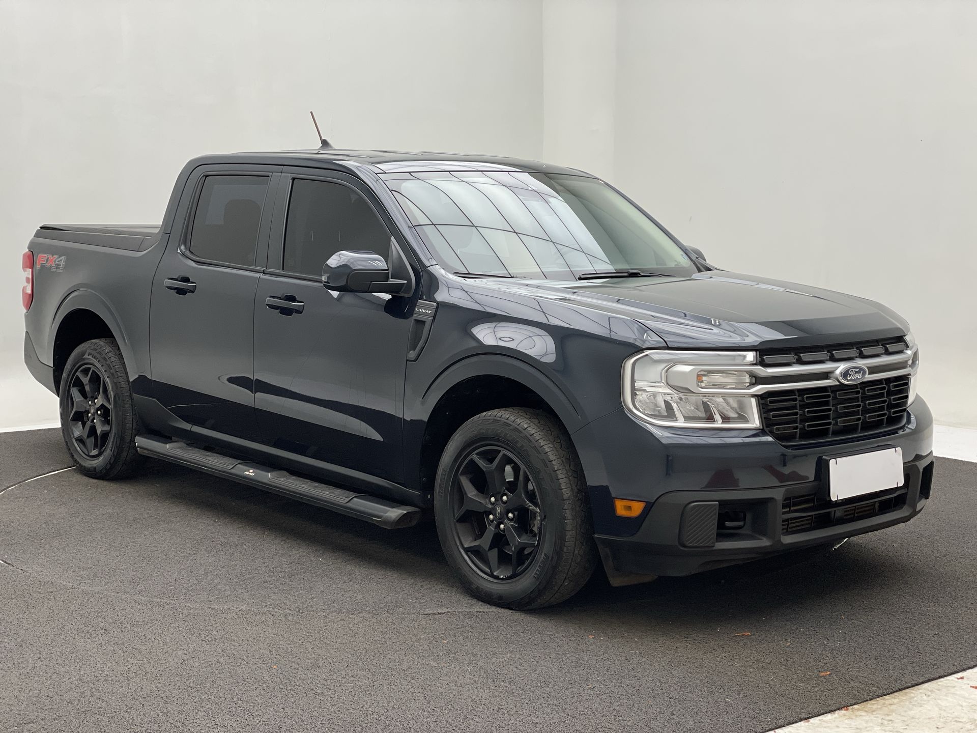Ford-MAVERICK-Maverick Lariat FX4 2.0 EcoBoost Aut.