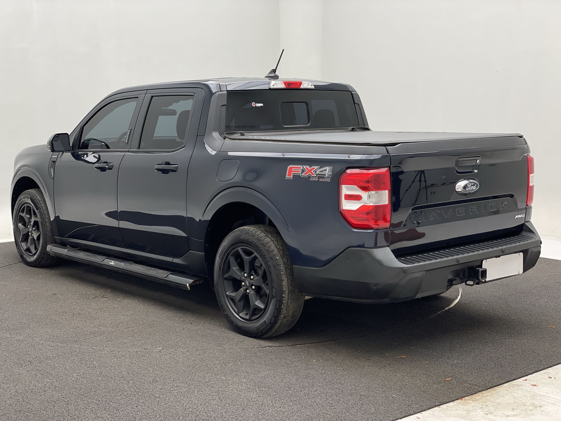 Ford-MAVERICK-Maverick Lariat FX4 2.0 EcoBoost Aut.