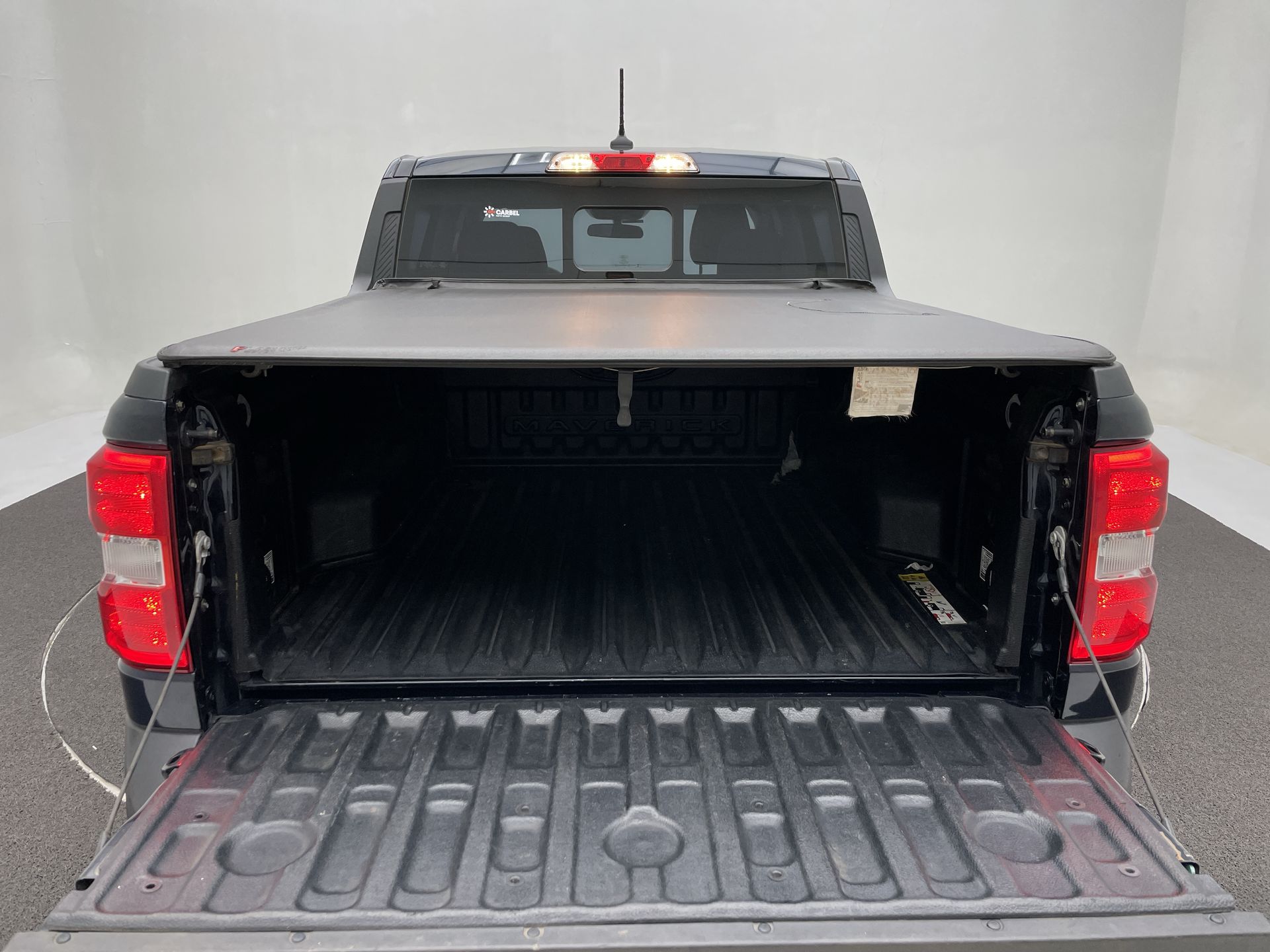 Ford-MAVERICK-Maverick Lariat FX4 2.0 EcoBoost Aut.