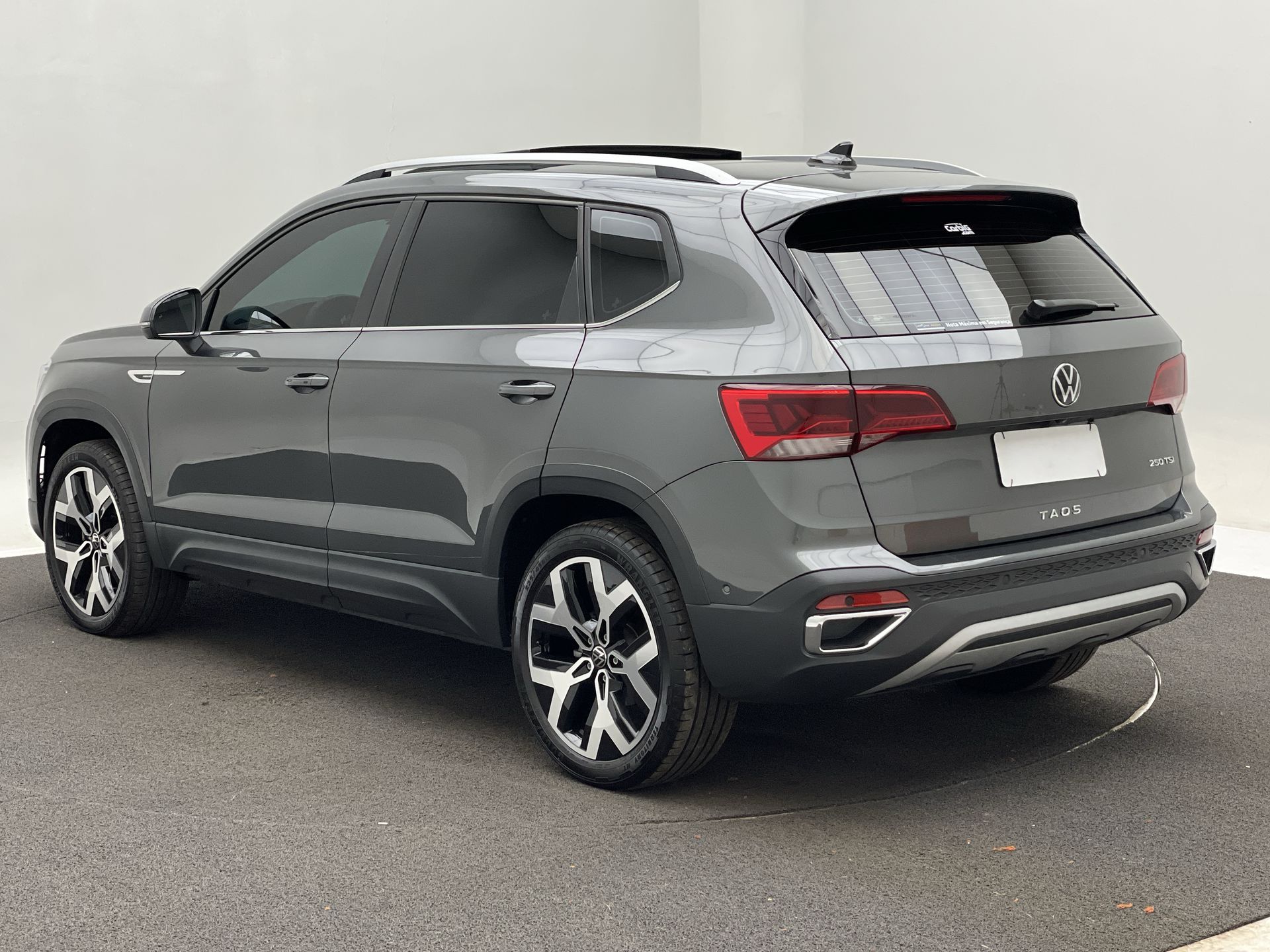 TAOS Highline 1.4 250 TSI Flex Aut.