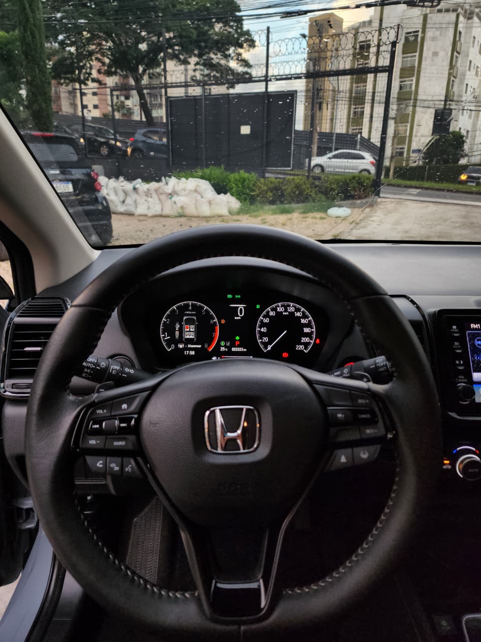 Honda-CITY-CITY Hatchback Touring 1.5 Flex 16V Aut