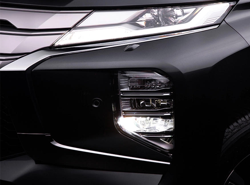 CONJUNTO ÓTICO COM FAROL BI LED E DRL EM LED