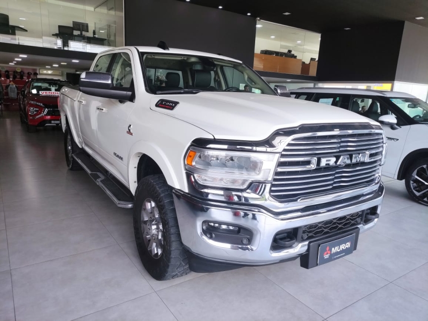 6.7 I6 TURBO DIESEL LARAMIE CD 4X4 AUTOMÁTICO