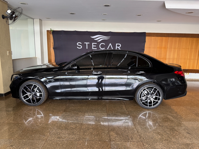 Mercedes-Benz-C 300-2.0 EQ BOOST HÍBRIDO AMG LINE 9G-TRONIC