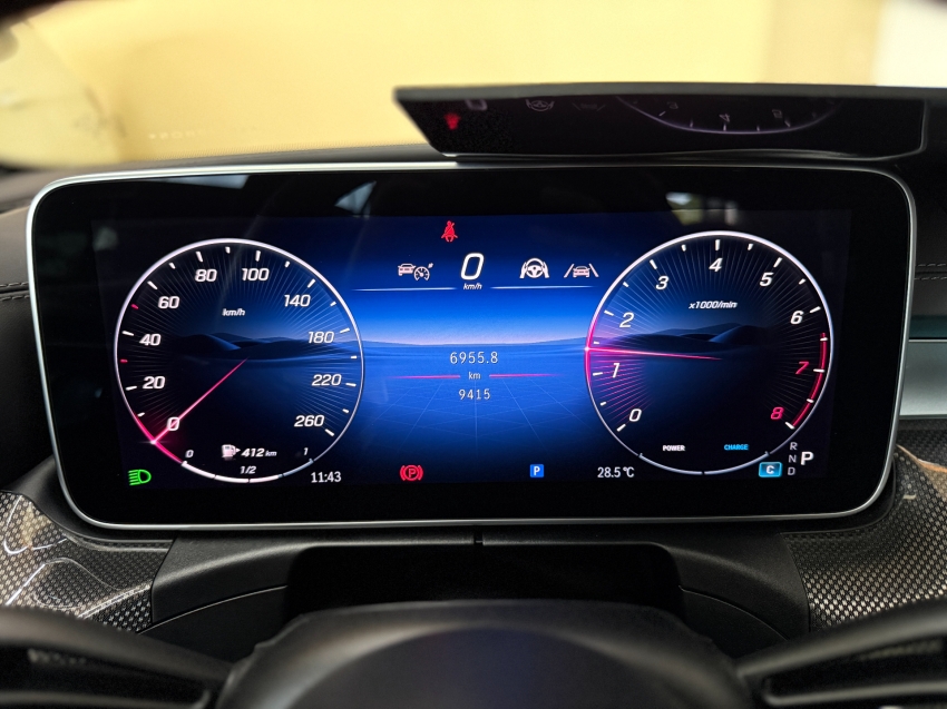 Mercedes-Benz-C 300-2.0 EQ BOOST HÍBRIDO AMG LINE 9G-TRONIC