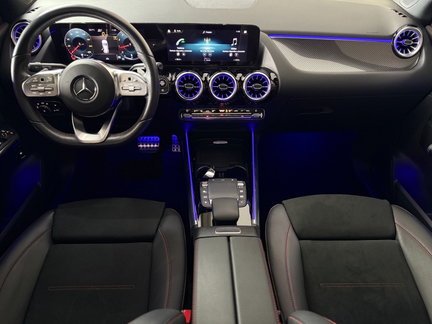 Mercedes-Benz-GLA 200-1.3 GCI GASOLINA AMG LINE 7G-DCT