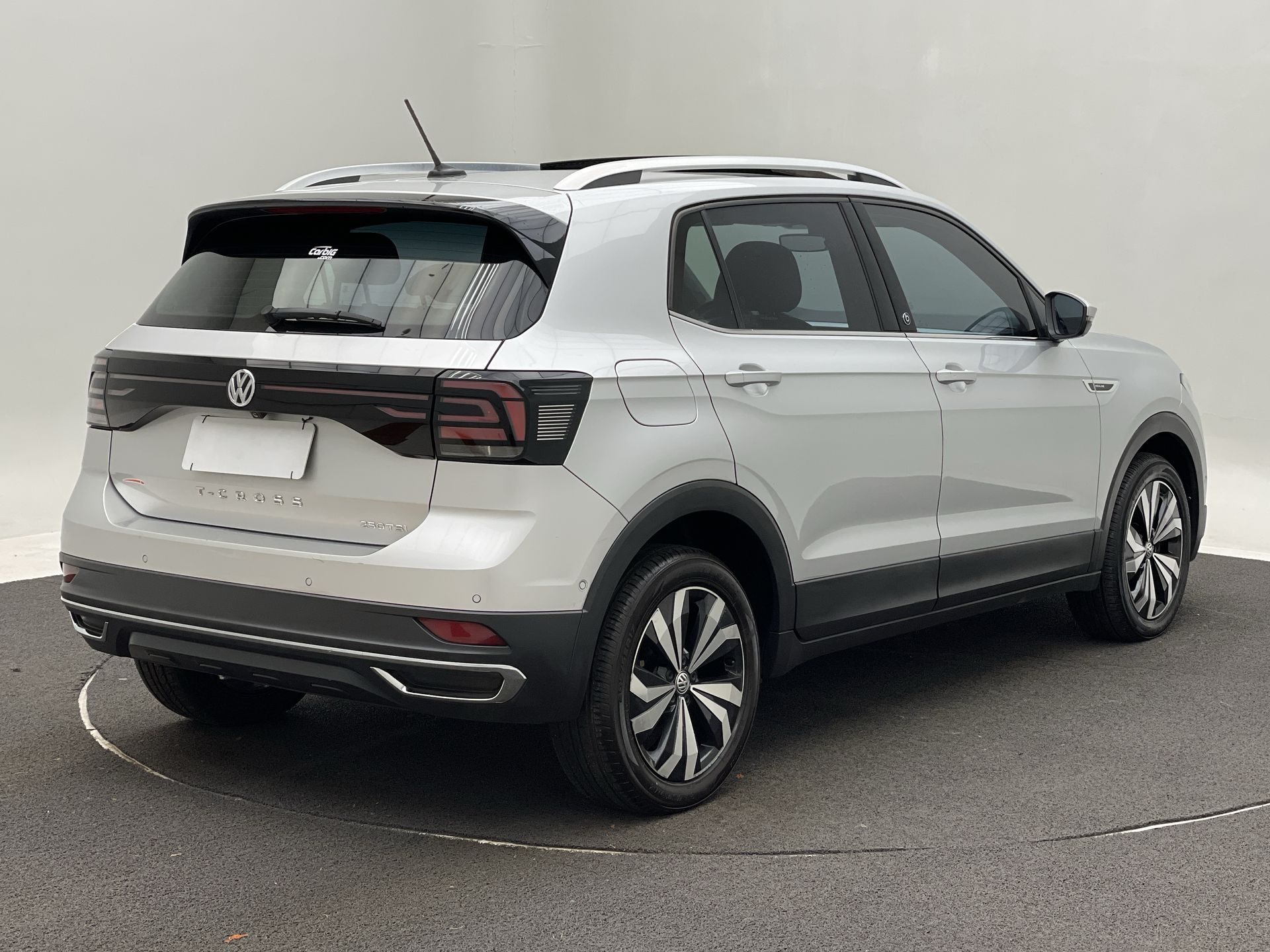 VW - Volkswagen-T-Cross-T-Cross Hig. 250 TSI 1.4 Flex 16V 5p Aut