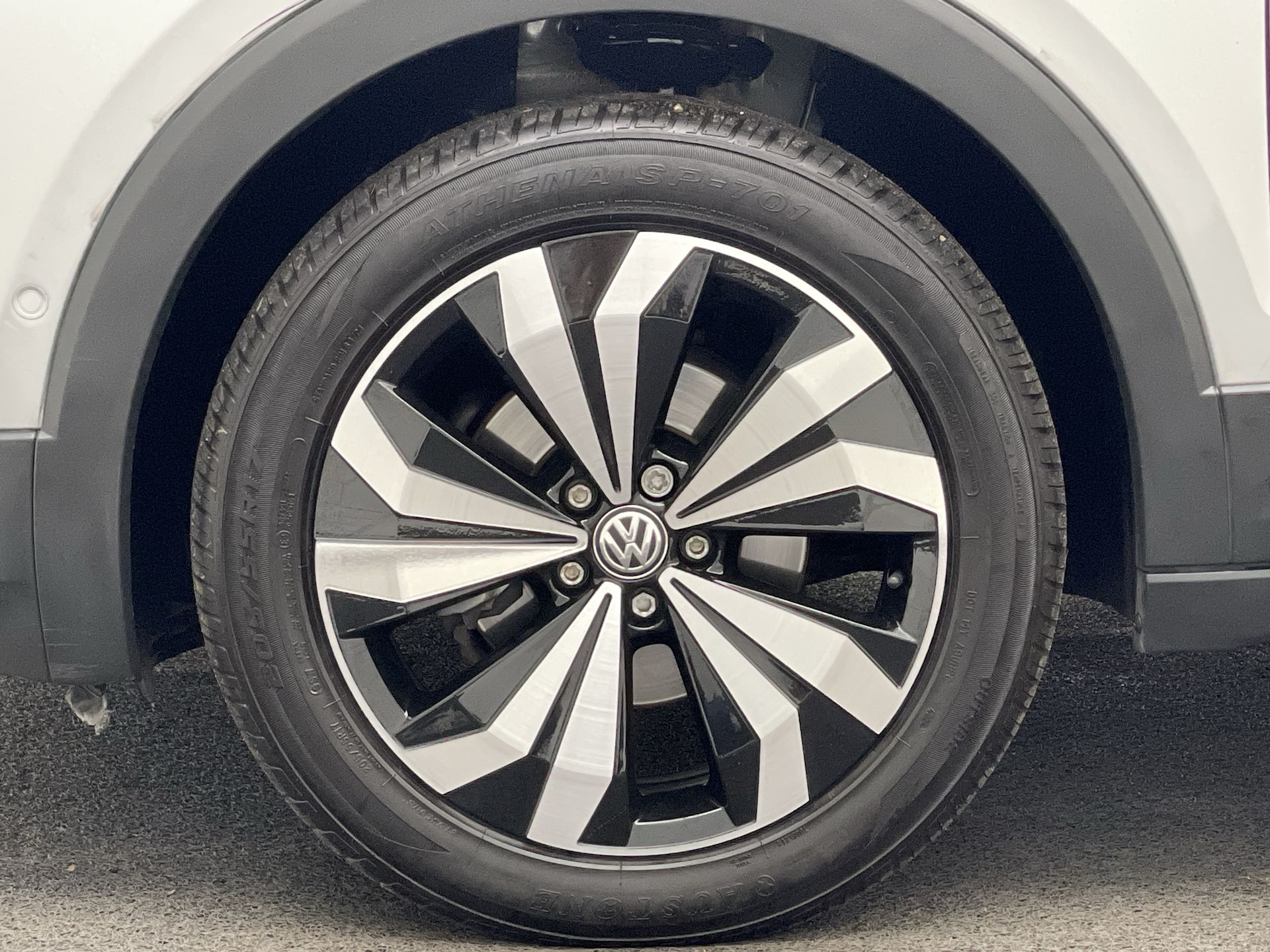 VW - Volkswagen-T-Cross-T-Cross Hig. 250 TSI 1.4 Flex 16V 5p Aut