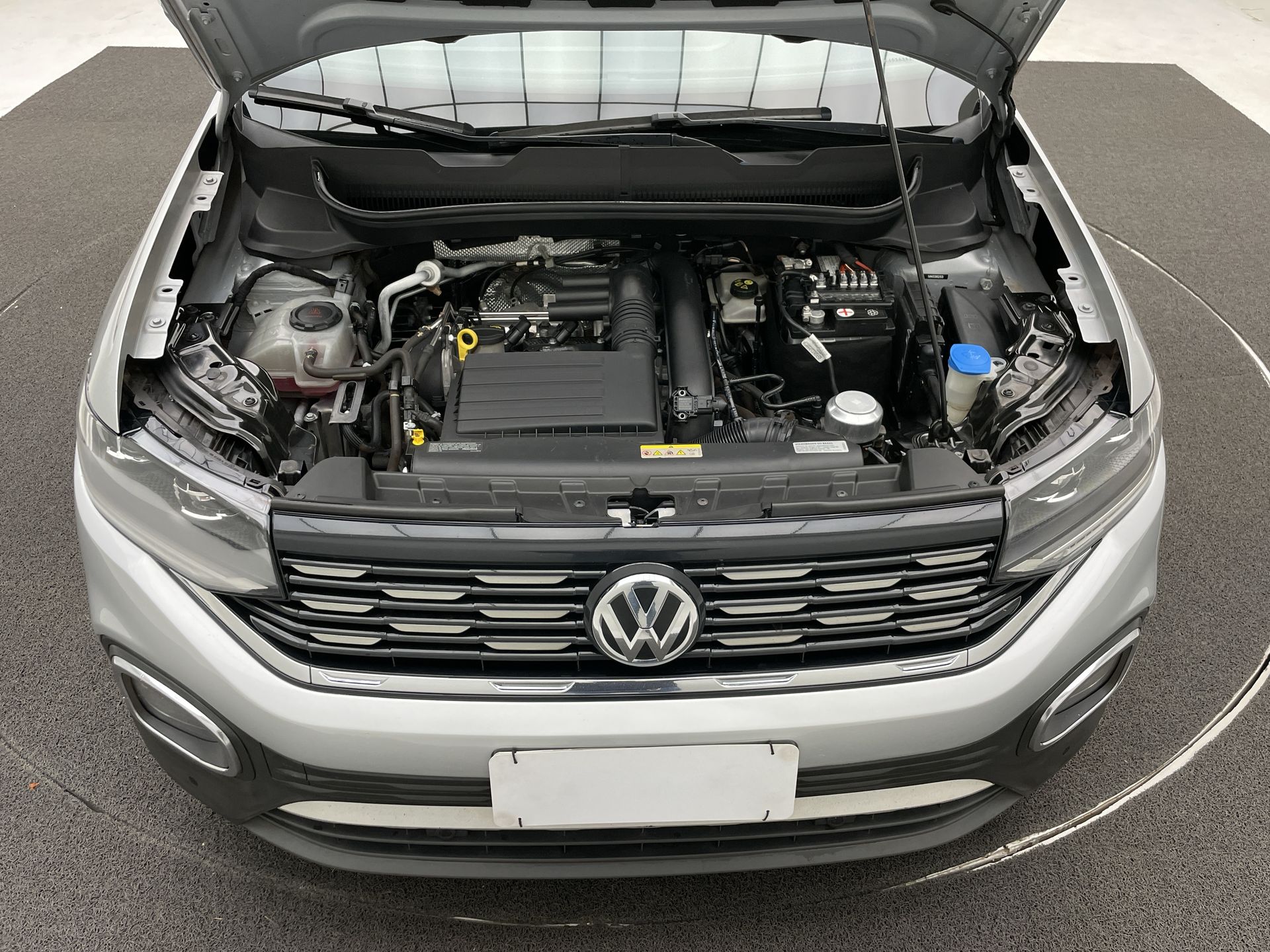 VW - Volkswagen-T-Cross-T-Cross Hig. 250 TSI 1.4 Flex 16V 5p Aut