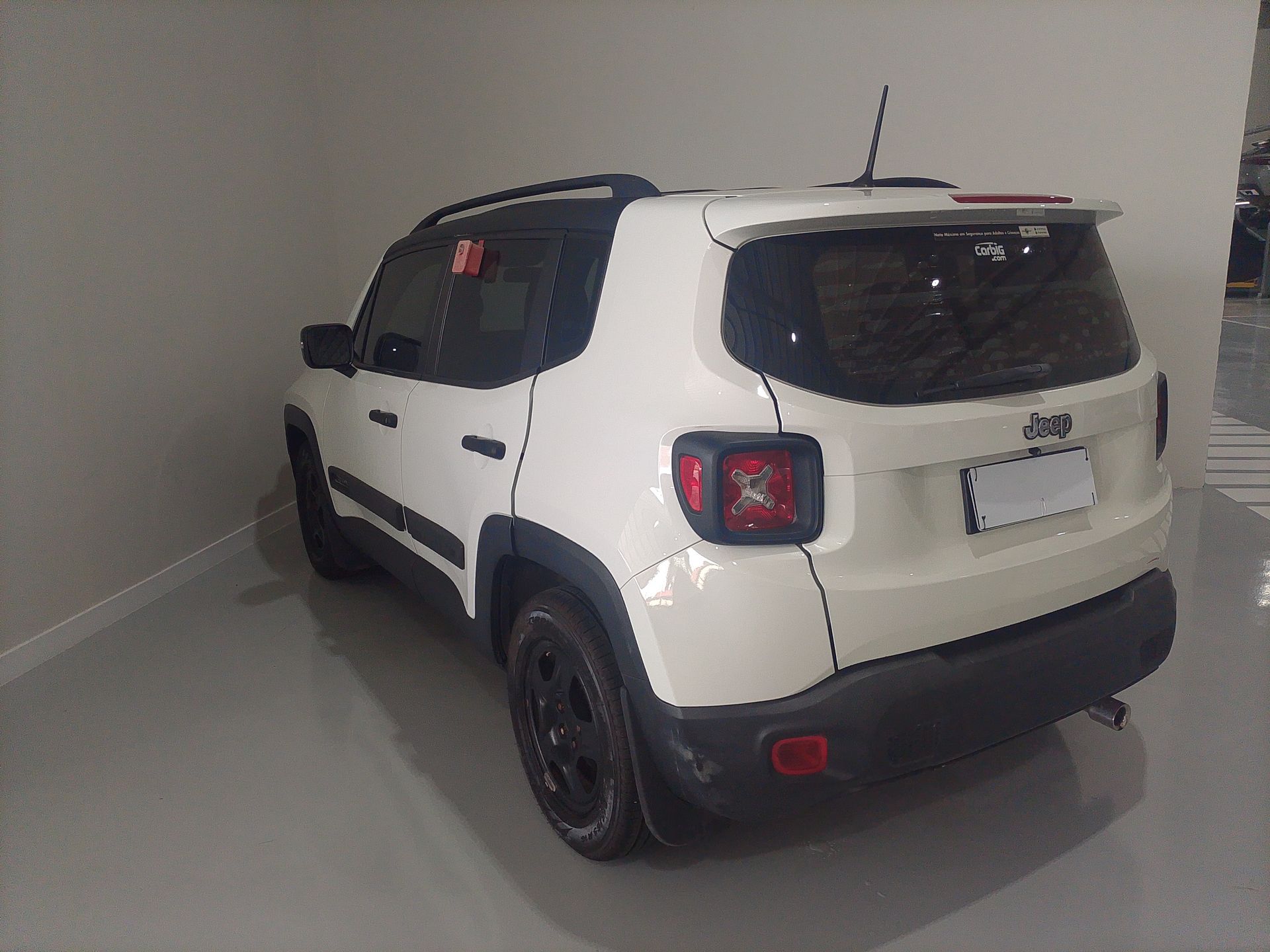 Renegade1.8 4x2 Flex 16V Aut.