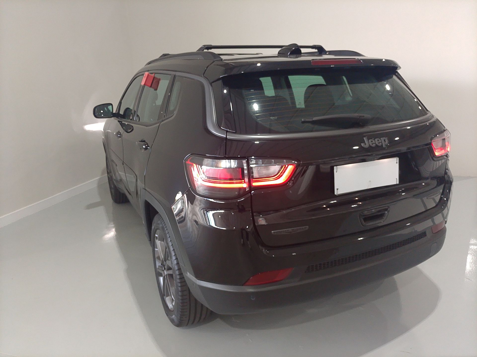 COMPASS Night Eagle 2.0 4x2 Flex 16V Aut