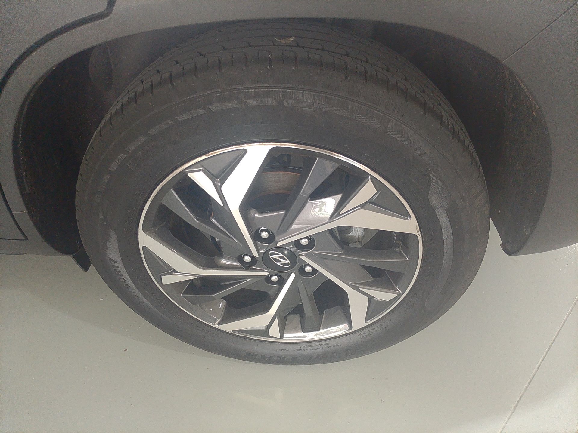 Creta Limited 1.0 TB 12V Flex Aut.