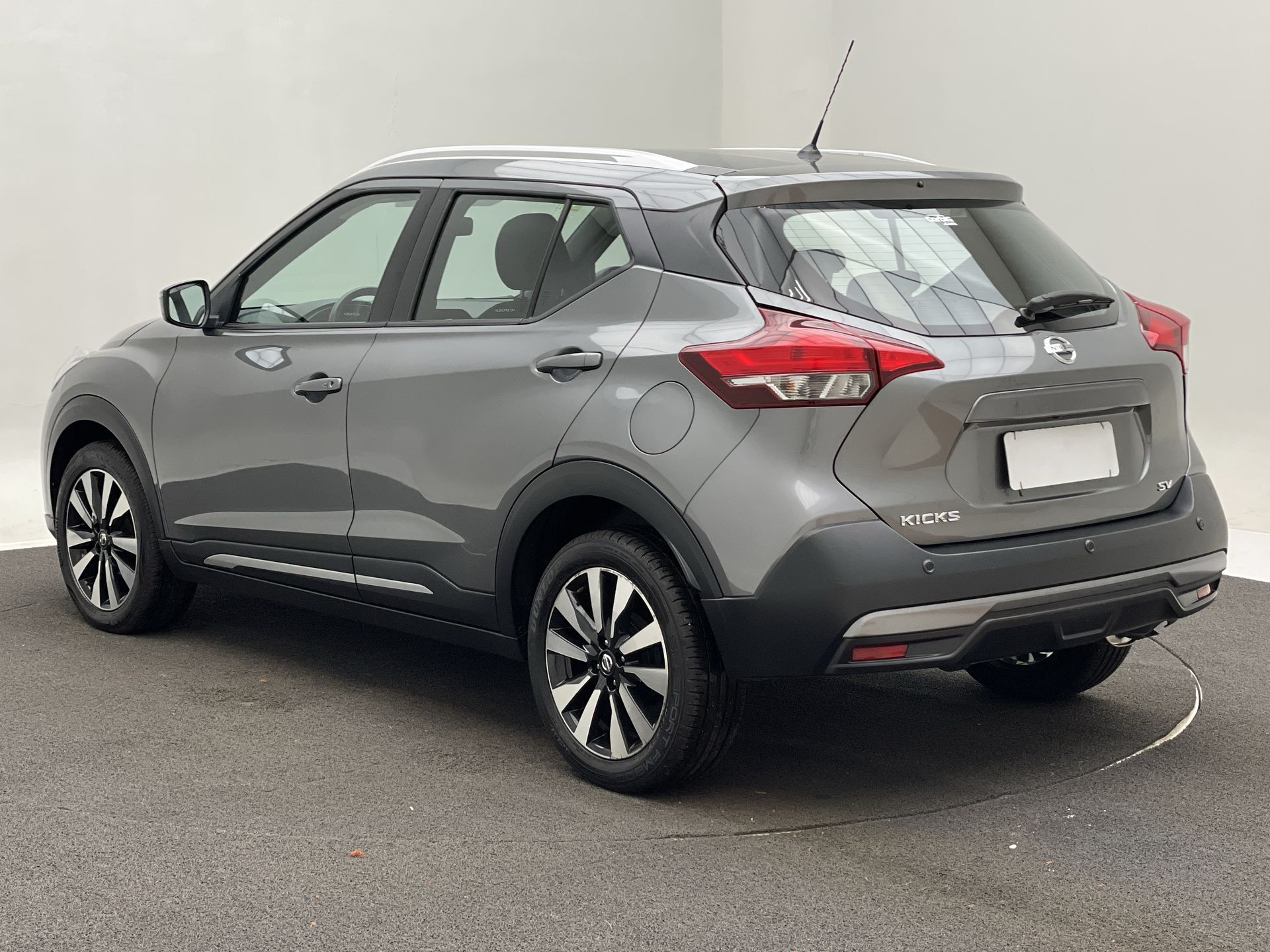 KICKS SV 1.6 16V FlexStar 5p Aut.