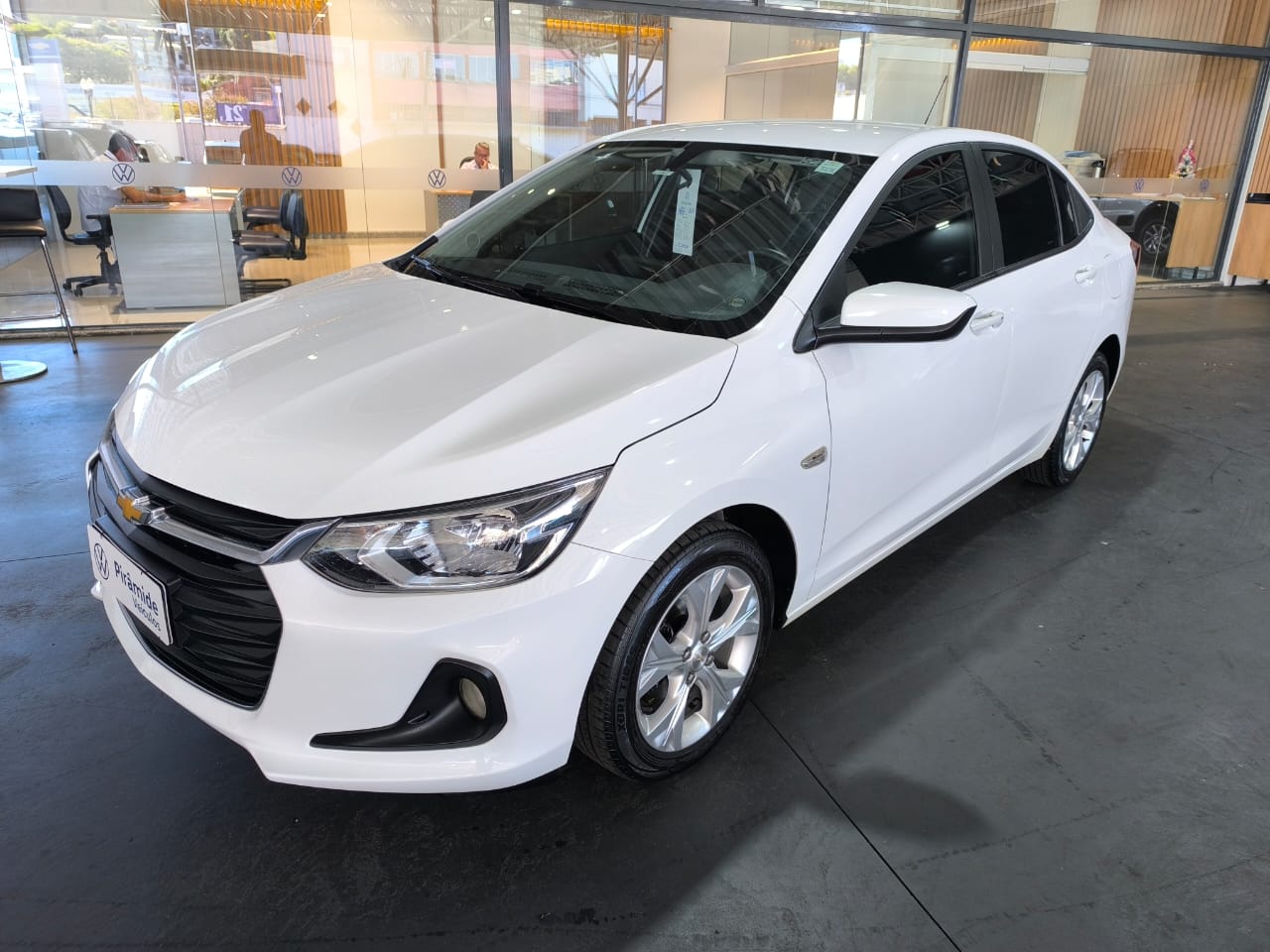 ONIX SEDAN Plus LTZ 1.0 12V TB Flex Aut.