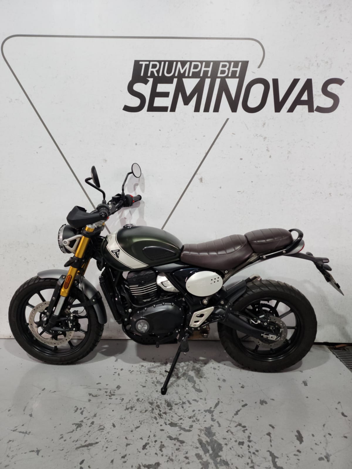 TRIUMPH-SCRAMBLER-SCRAMBLER 400X