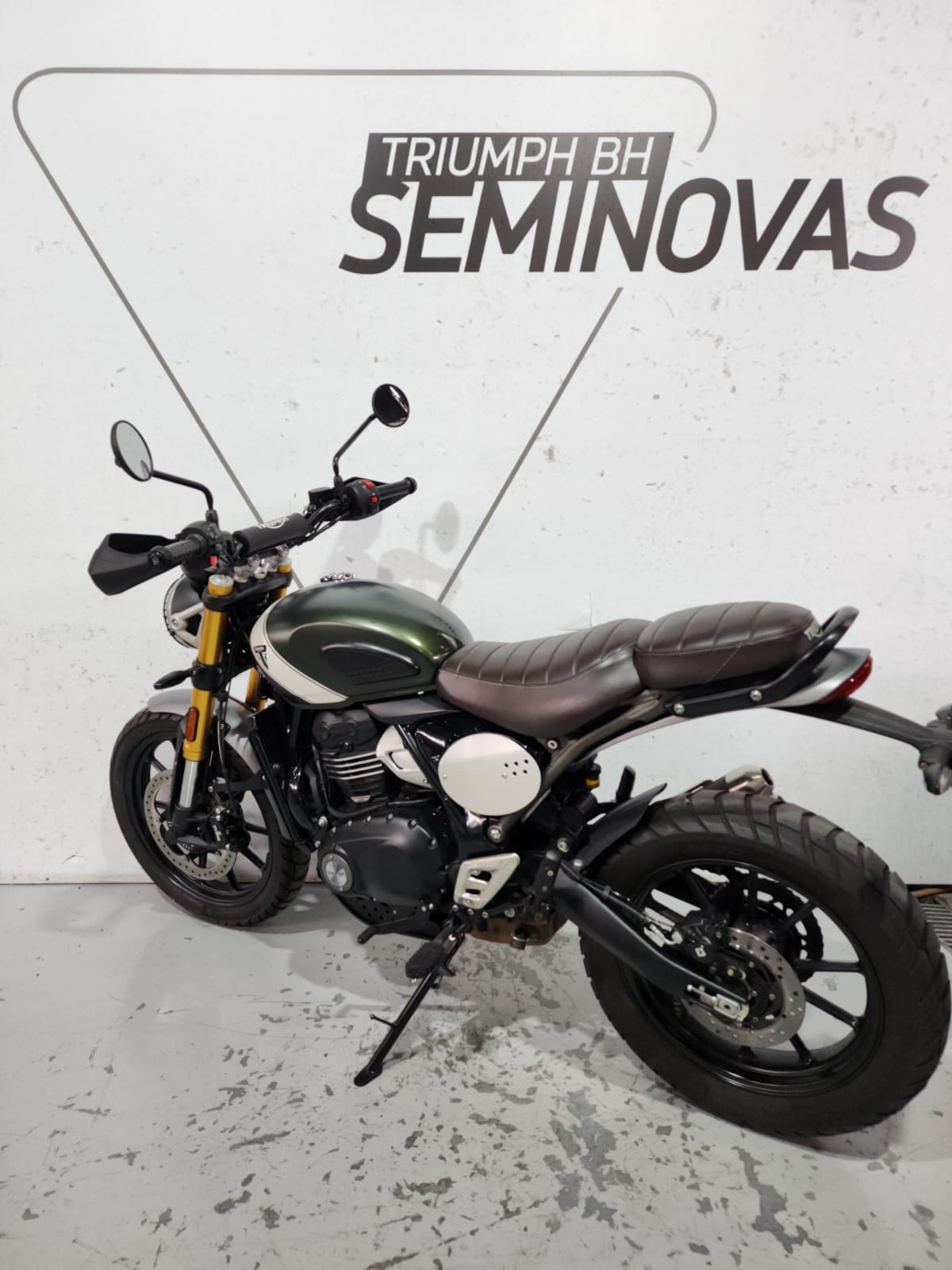 TRIUMPH-SCRAMBLER-SCRAMBLER 400X