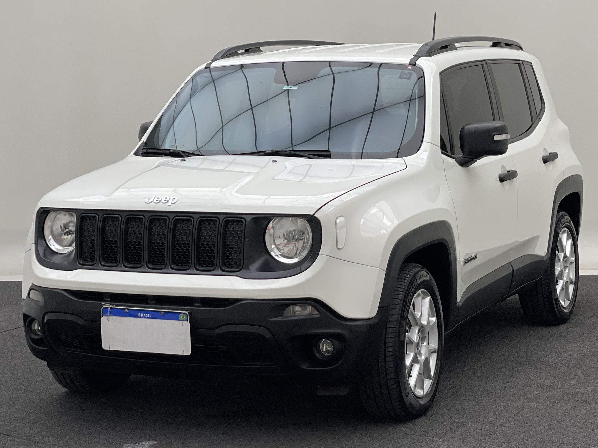 Renegade Sport 1.8 4x2 Flex 16V Aut.